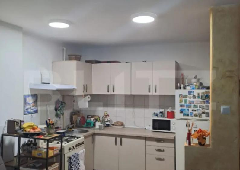 Apartament 2 camere la casa cu curte comuna ?i parcare, G - 10
