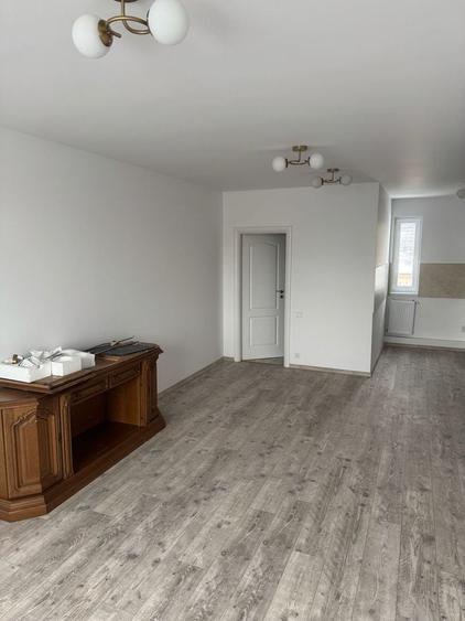 De inchiriat garsoniera noua, spatiu comercial, 13 Septembrie - 10