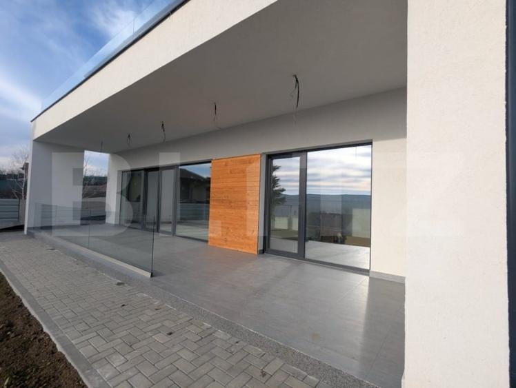 Casa luminoasa cu vedere panoramica 150, mp teren 770 mp, Chinteni - 2