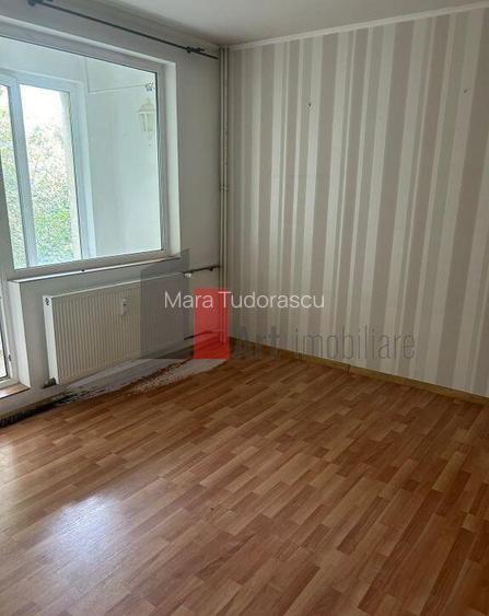 Vanzare apartament 4 camere decomandat Bd. Brancoveanu ...