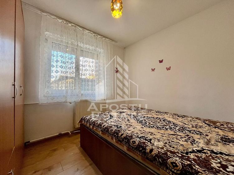 Apartament 2 camere, zona Boul Rosu - 2