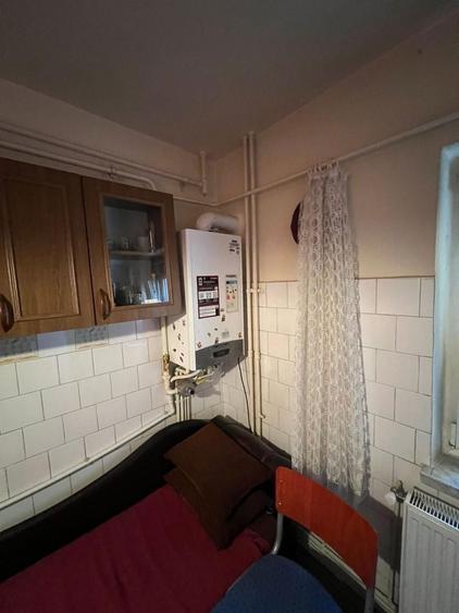 Apartament 3 camere,Decomandat,75 mp,Parter/4,Contructie 1986,Centrala - 8