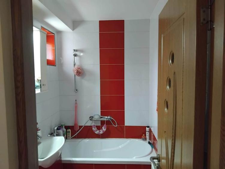 Vand apartament 3 camere - 2