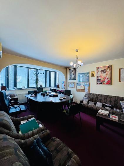 Spatiu de birou / Libertății 1 / Mobilat / Parcare - 8