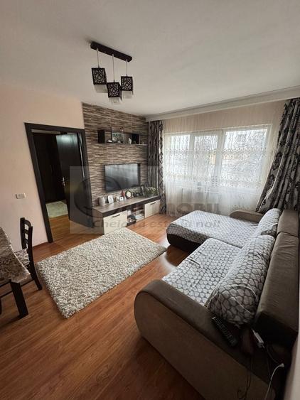 Ap 3 camere | 60mp | et. intermediar | Zona Podu Roș - 123.000E - 1