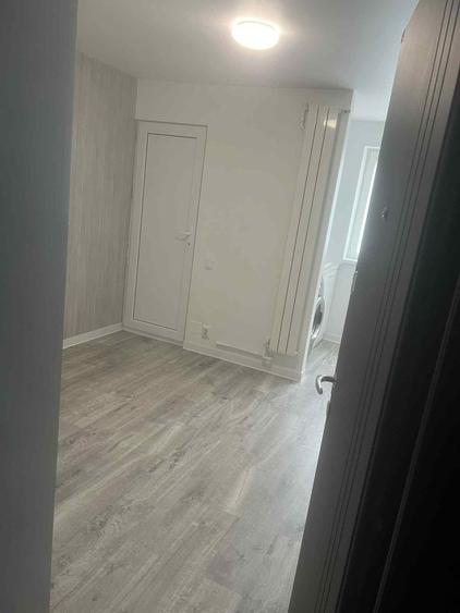 Inchiriez apartament 2 camere confort 3 - 4