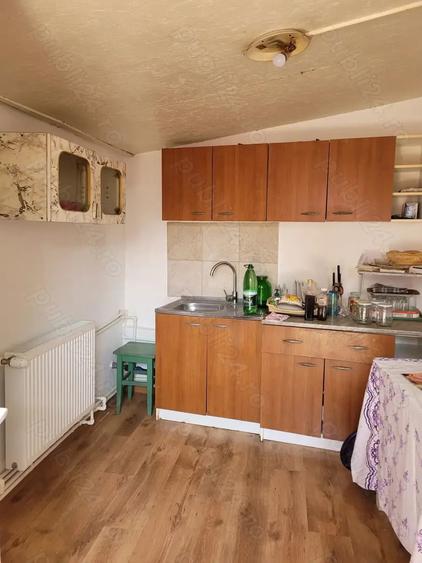 Vand casa foarte buna, zona centrala - 6