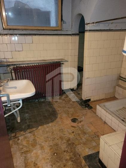 Casa centrala, singur curte - Rond Cosbuc, OCAZIE 1.153 euro/mp PENTRU 468 MP - 8