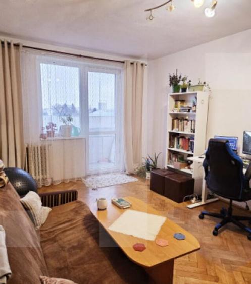 Apartament 2 camere, zona centrala, lift, balcon generos - - 7