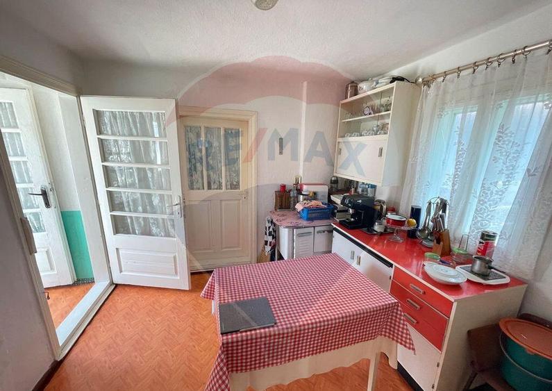 Casa Soveja In apropiere de Primarie - 13