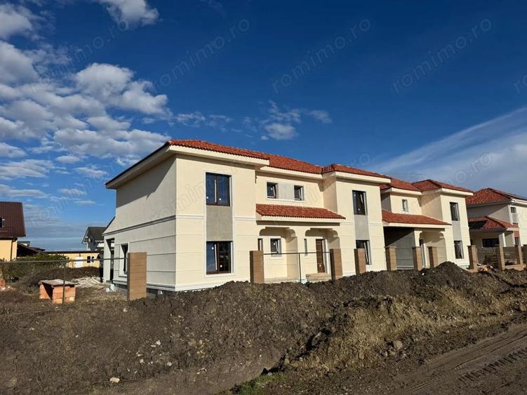 Duplex 5 camere 2 bai Carport Aproape de Lidl2 Comision 0% - 3