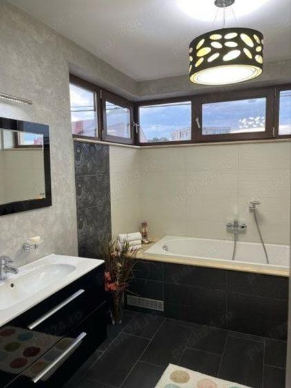 VILA P+1+M+POD ZONA BRATIANU - 3