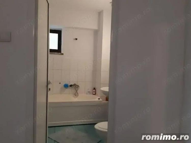 1 camera zona - Gara de Nord - 3