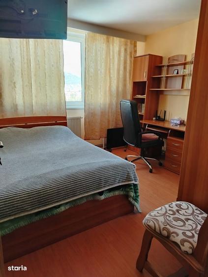 cv 151 Al.Rotunda, apartament 2 camere decomandat, etaj intermediar - 1