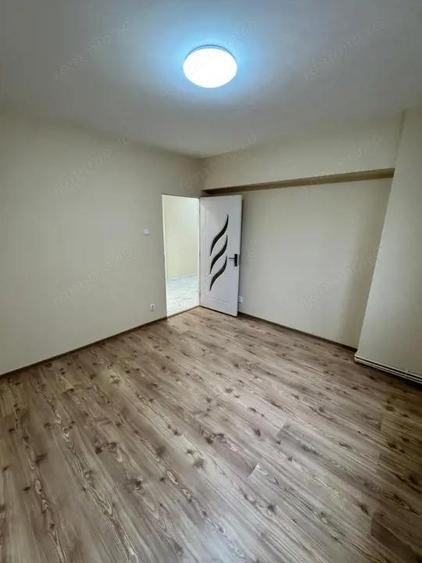 Apartament ULTRACENTRAL-renovat complet potrivit de investitie sau locuinta pers - 7