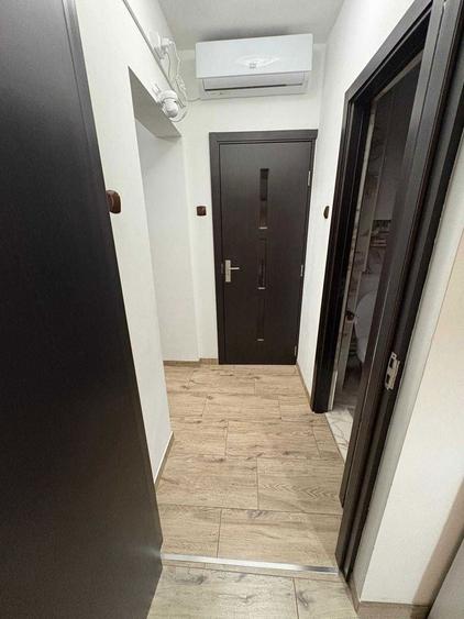 Vand apartament 3 camere decomandat et1 - 8