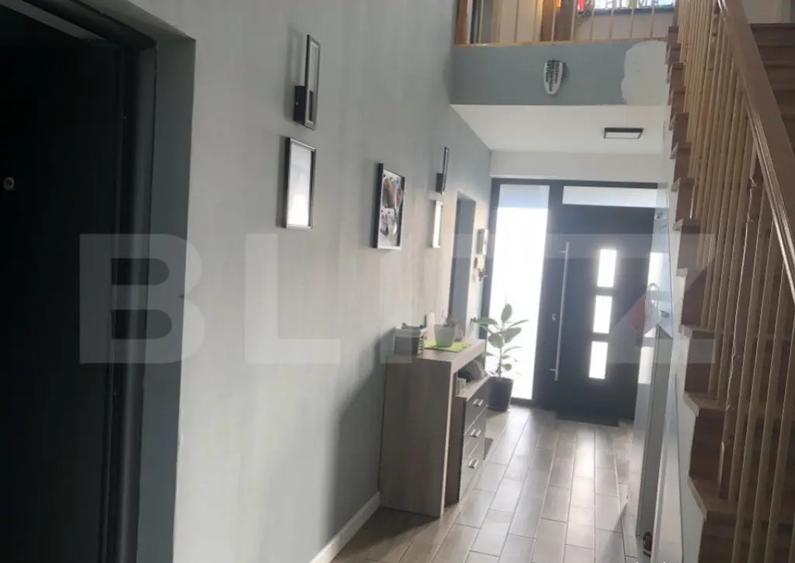 Casa/Vila de vanzare / posibil Pensiune ,cu view ?i padur - 12