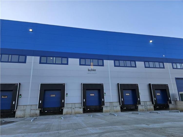 Spatiu Industrial - 3500 mp - Logistica - Productie - Depozitare - 4