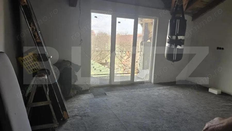 Casa 5 camere 300 mp. Terrn 494. UNIO - 12