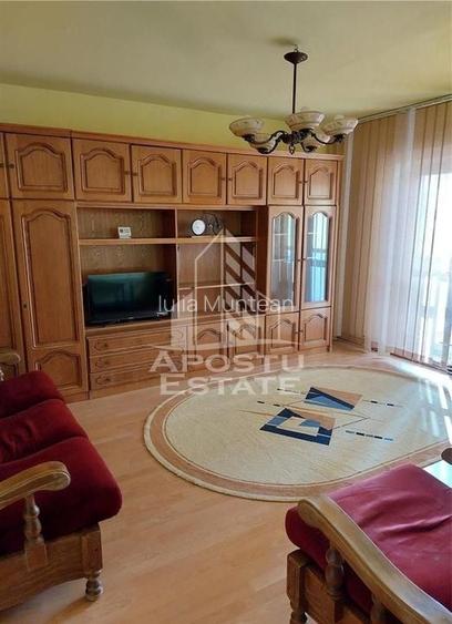 Apartament cu 3 camere decomandat, zona Calea Aradului