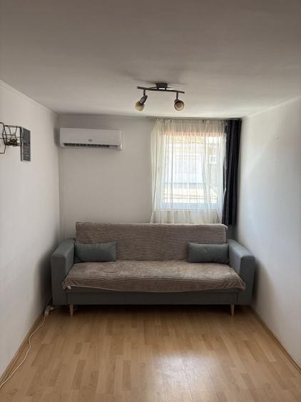 Apartament cu 2 camere în Petrești