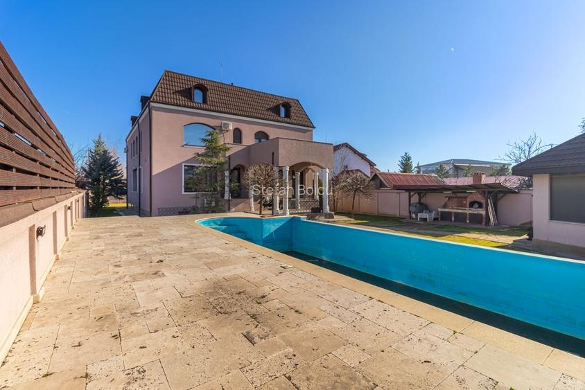 Vila cu piscina si garaj - 6 dormitoare - Pantelimon