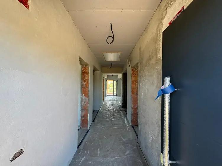 Casa Individuala 4 camere Crevedia - 9