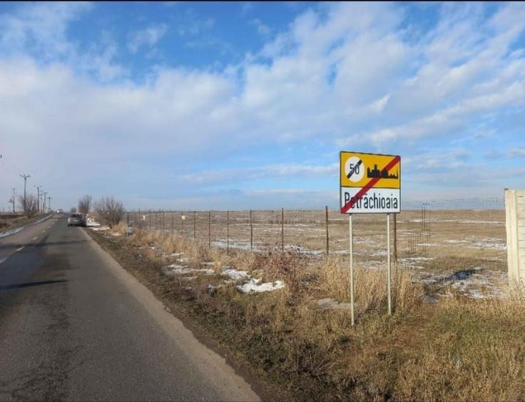 Se vinde teren 21700m2 - 2
