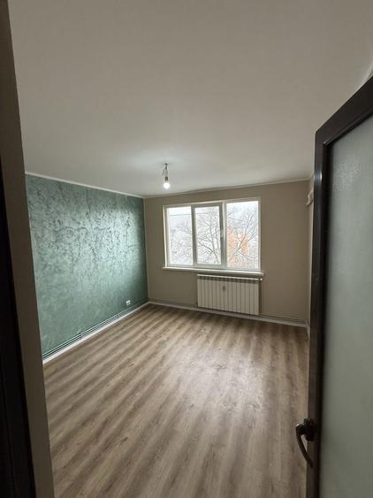 Apartamnet 2 camere langa liceul Auto , micro 16 - 2