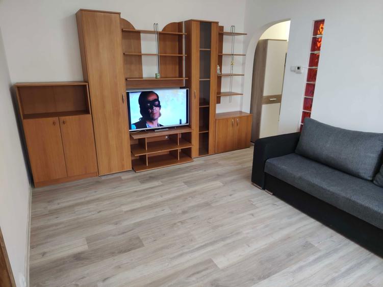 Inchiriere apartament 2 camere M5 - 8