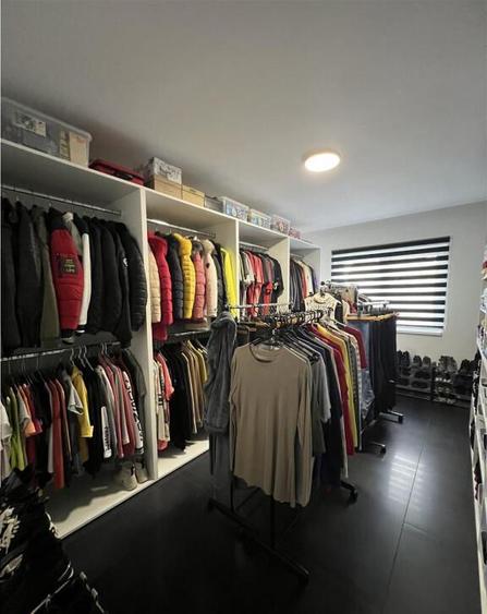 Casa cu 4 camere 2 bai si teren de 266 mp zona Arhitectilor - 1