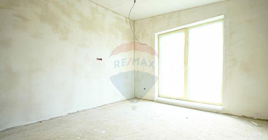 Locuie?te intr-un peisaj de poveste Vila moderna ... - 10