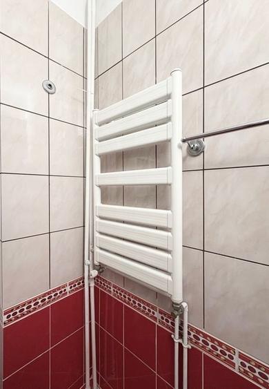 APARTAMENT CU CENTRALA - AFLAT PE BULEVARD APROAPE DE PTA ALBA IULIA - UNIRII - 24