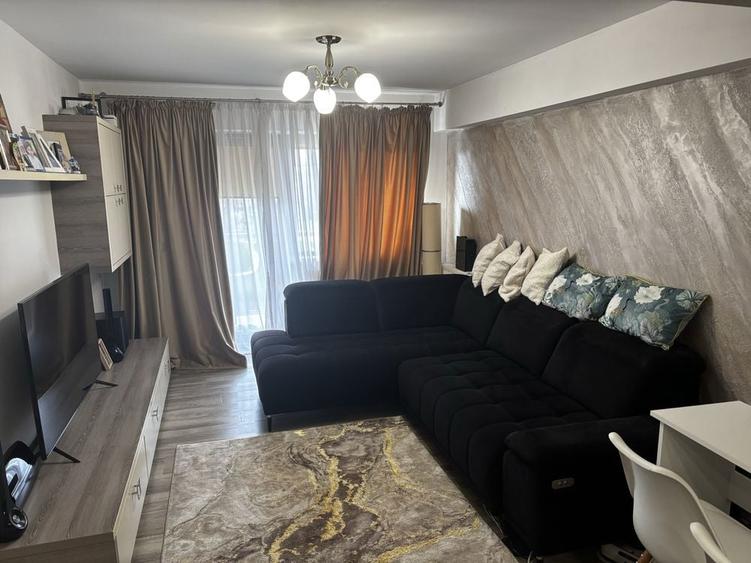 Apartament 3 camere Rovine liceul Arghezi - 1