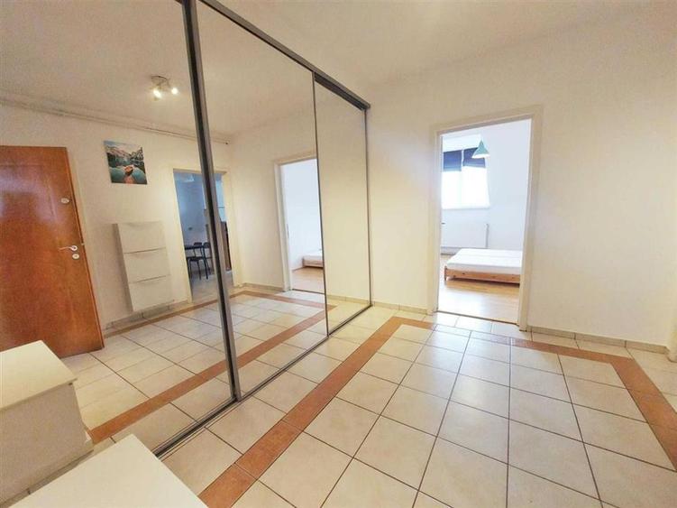 Apartament 2 camere boxa parcare privata zona Strand - 2