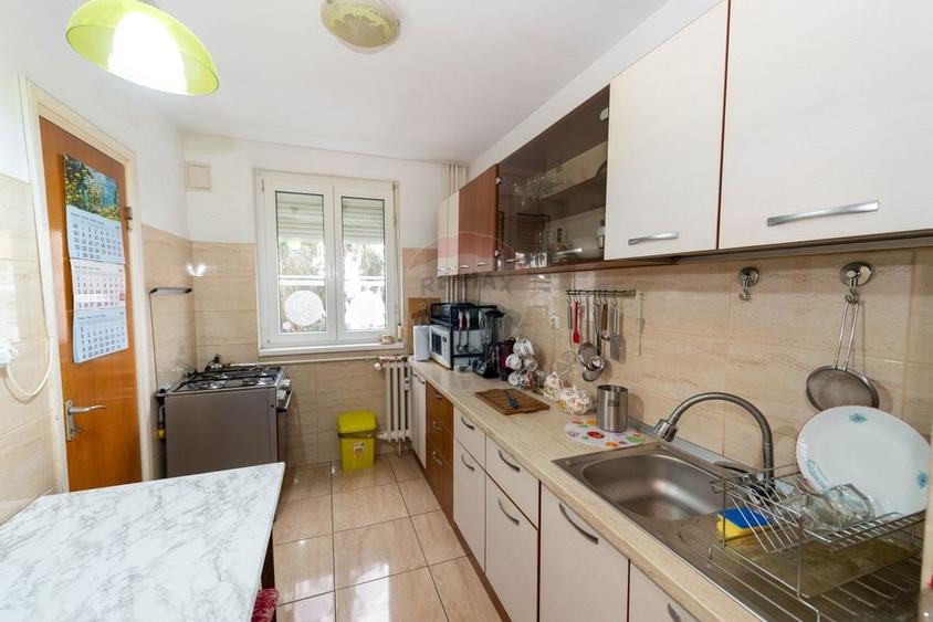 Apartament 3 camere de vanzare, etaj 2, langa Parcul Drumul Taberei - 9