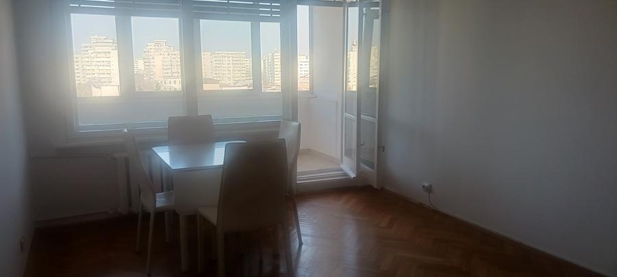 Apartament 4 camere de inchiriat in Vatra Luminoasa - 1
