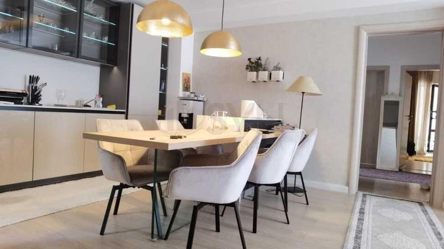 REA1015561 Apartament cu 4 camere de vanzare pe Bulevardul Aviatorilor - 4