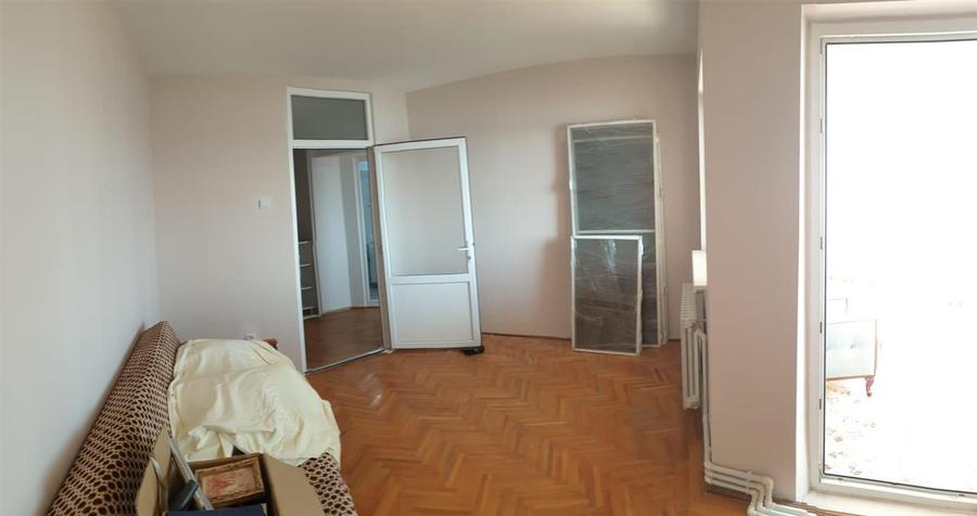 Calarasilor-ANAF - vedere la Dunare 3 camere 100mp - 4