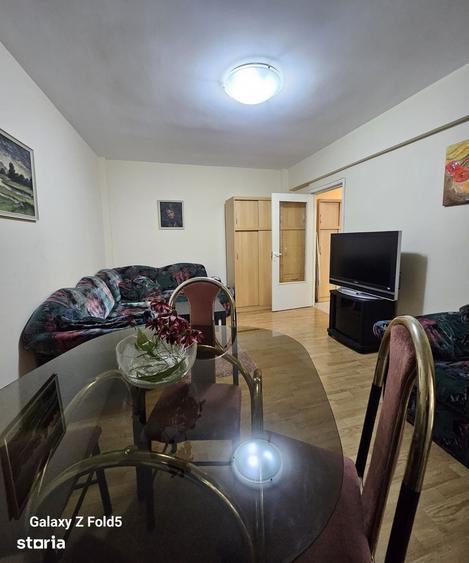 Apartament cu 2 camere decomandat în Cantemir