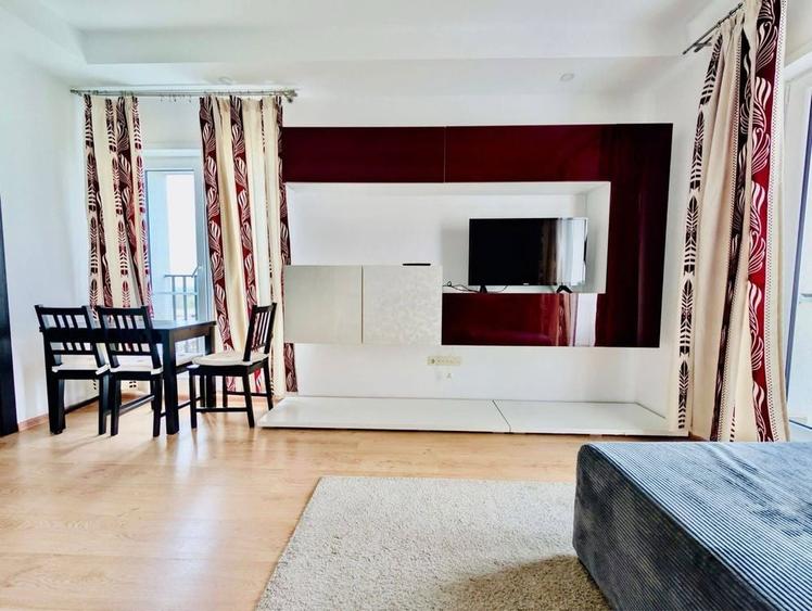 Inchiriez apartament 2 camere COSMOPOLIS - 6