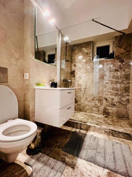 Inchiriez ap. 3 camere lux -zona Europa -Craiova -ultracentral 650 - 4