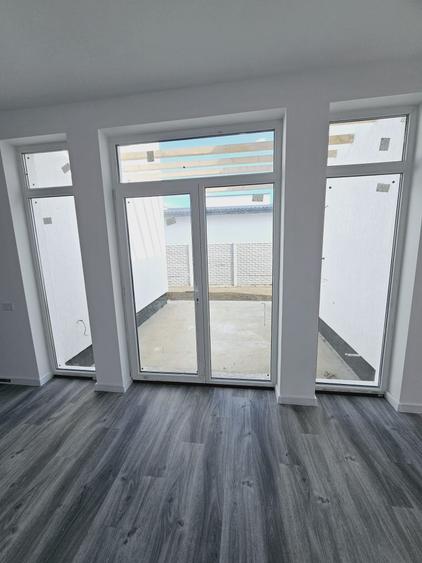 Casă individuală parter ,4 camere,teren 412 mp/Com.Berceni - 11