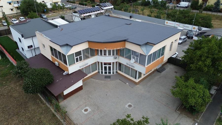 Închiriez spațiu comercial, în orașul Mioveni - bdl. Dacia. - 1