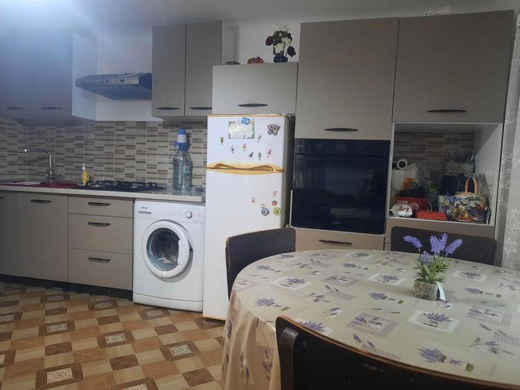 Casa de vanzare in Uileacul de munte la 12 km de Oradea Teren 6800 mp. - 1