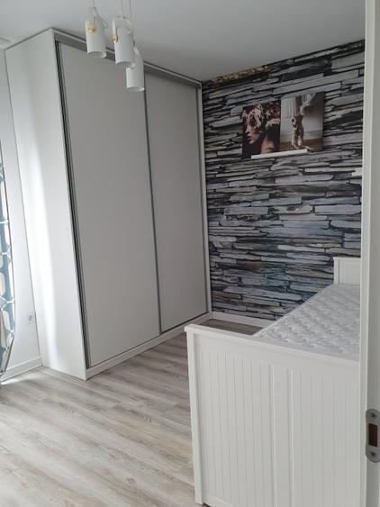 Vila cocheta Tunari zona noua, P+1+M - 8