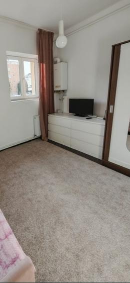 Garsiniera moderna- langa Afi Mall  - 2