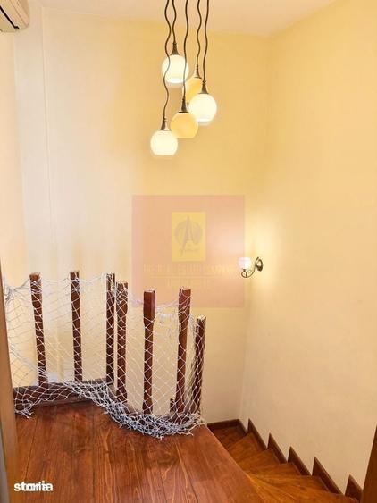 Apartament cu 4 camere în Unirii