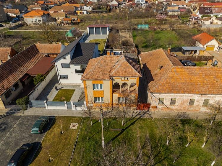 Casă individuală cu 5 camere cu Canalizare în Fântânele
