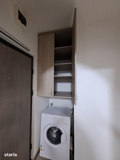 Garsonieră decomandată în Central